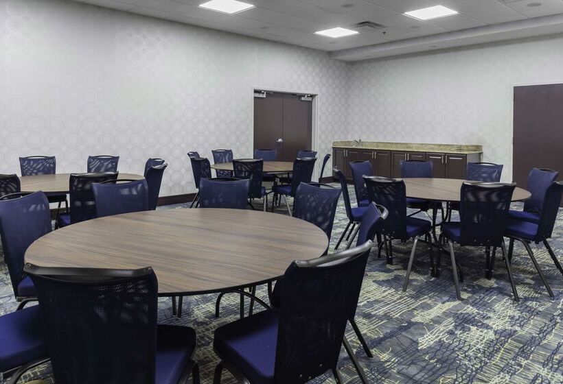 Отель Homewood Suites By Hilton St. Louis  Galleria