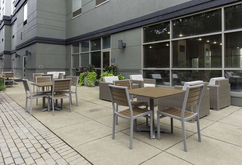 Отель Homewood Suites By Hilton St. Louis  Galleria