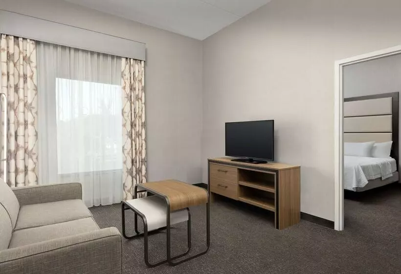 Отель Homewood Suites By Hilton York