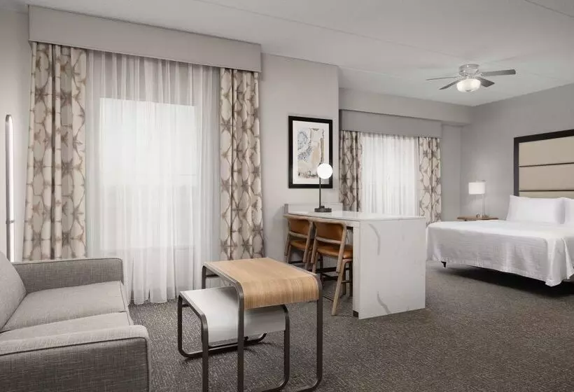 Отель Homewood Suites By Hilton York