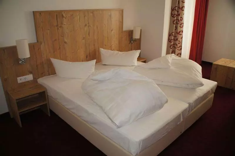 ホテル Kögele Mit Restaurant Bei Innsbruck Axamer Lizum