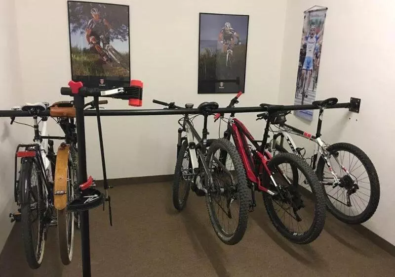 ホテル Kögele Mit Restaurant Bei Innsbruck Axamer Lizum