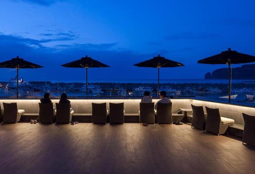 Kitakobushi Shiretoko Hotel & Resort