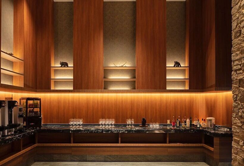 Kitakobushi Shiretoko Hotel & Resort