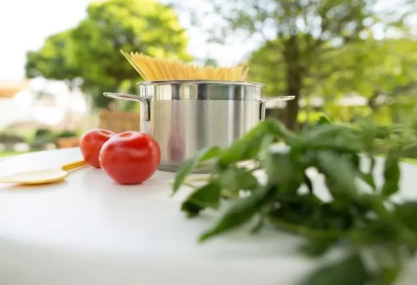 Hotelli Locker & Legere