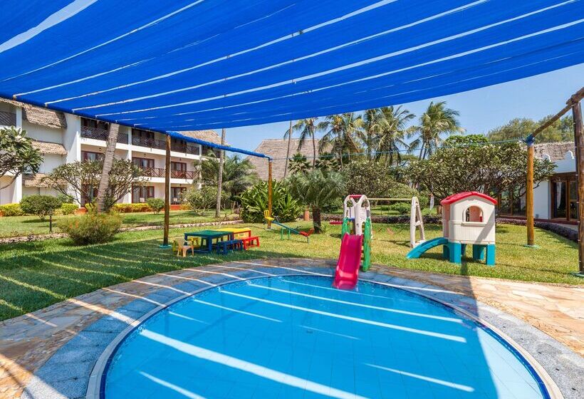 فندق Nungwi Beach Resort By Turaco