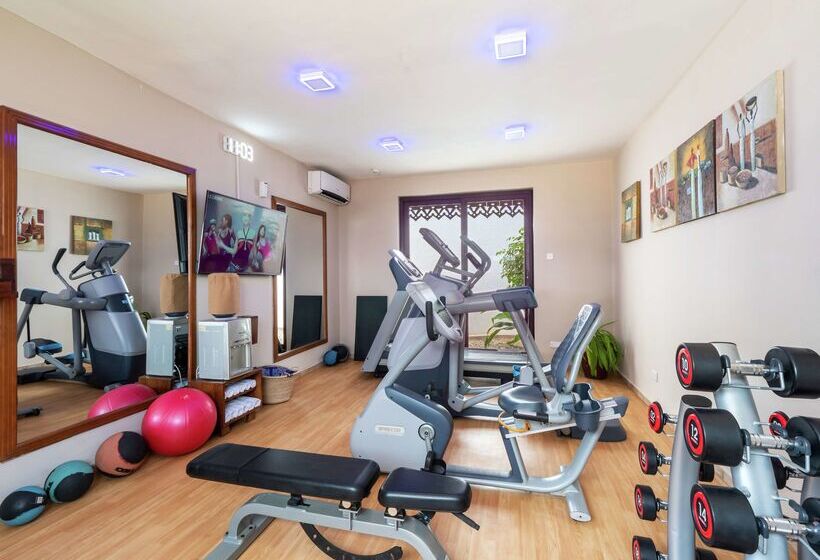 فندق Nungwi Beach Resort By Turaco