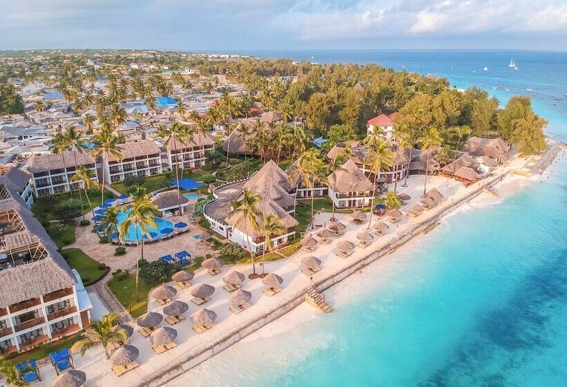 فندق Nungwi Beach Resort By Turaco