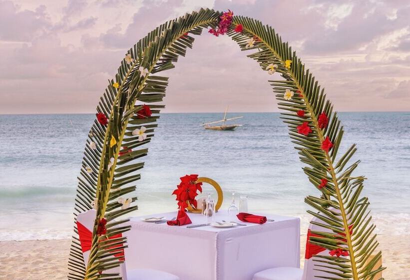 فندق Nungwi Beach Resort By Turaco