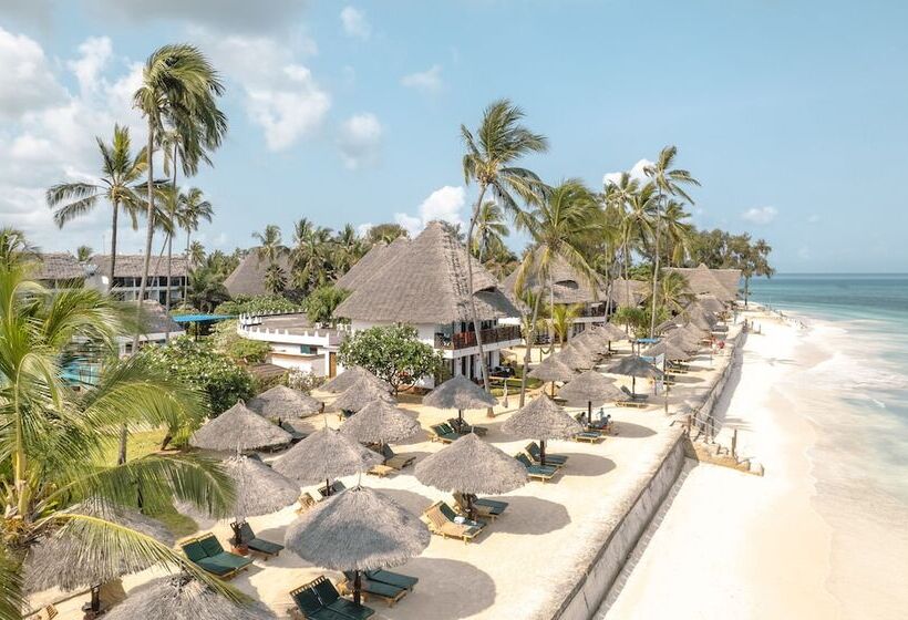 فندق Nungwi Beach Resort By Turaco