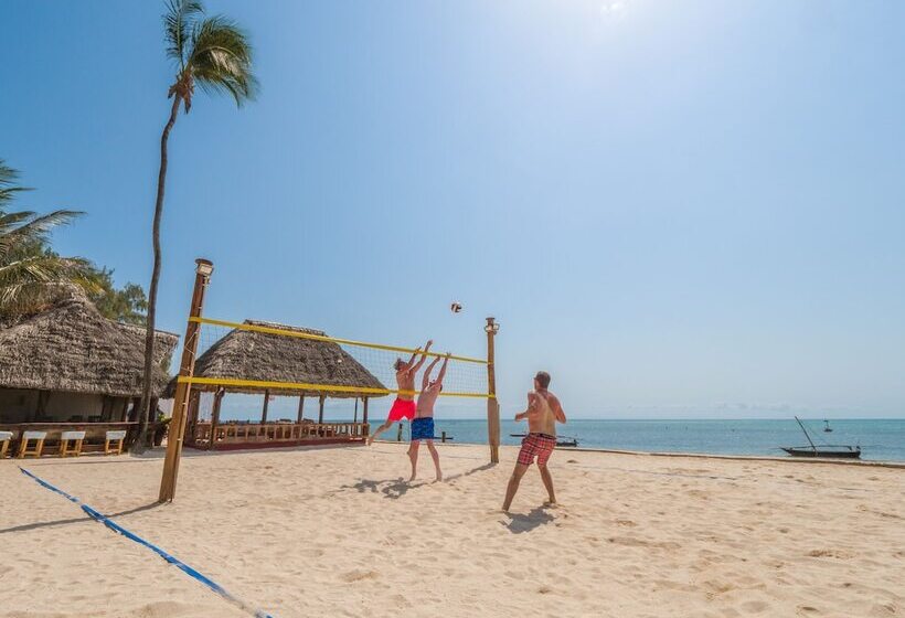 فندق Nungwi Beach Resort By Turaco