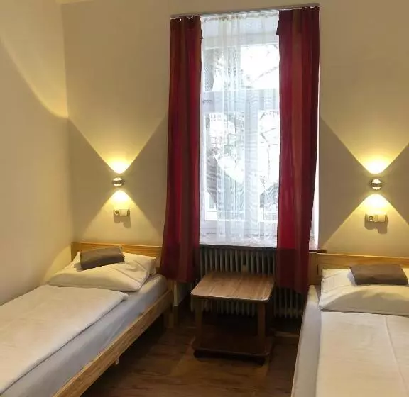 فندق Pension Schmellergarten