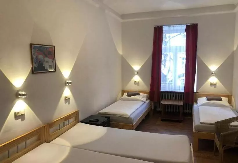 فندق Pension Schmellergarten