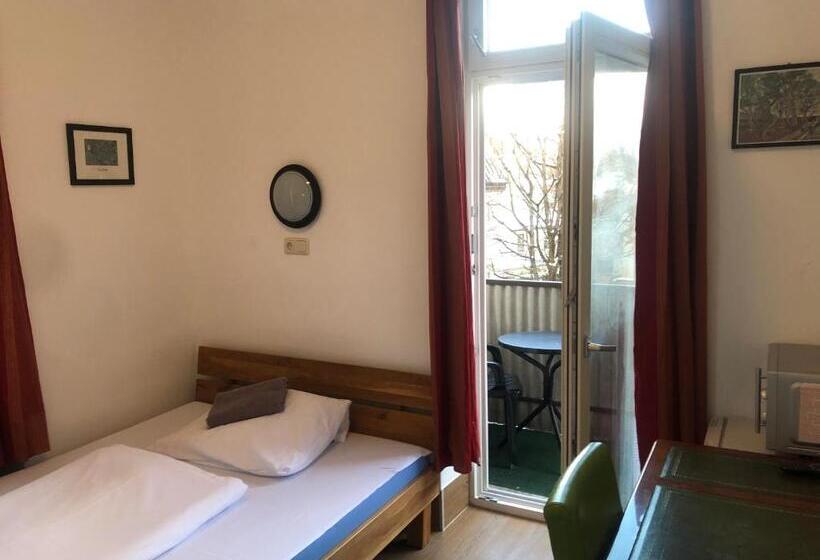 Hotel Pension Schmellergarten