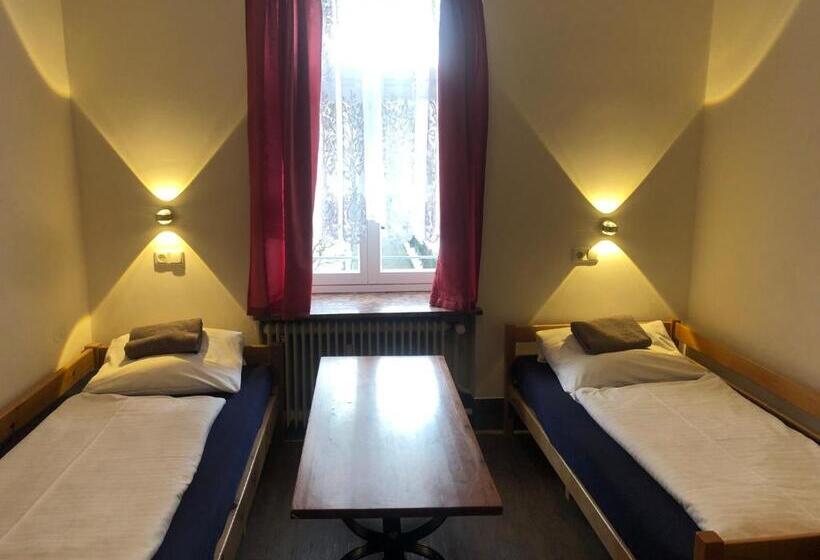 Hotel Pension Schmellergarten