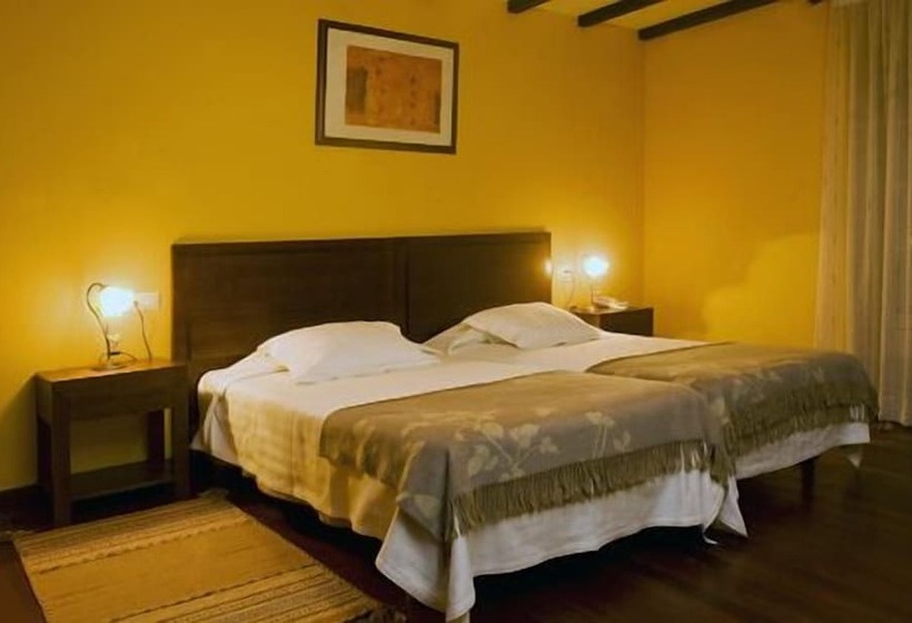 هتل روستایی A Casa Do Río