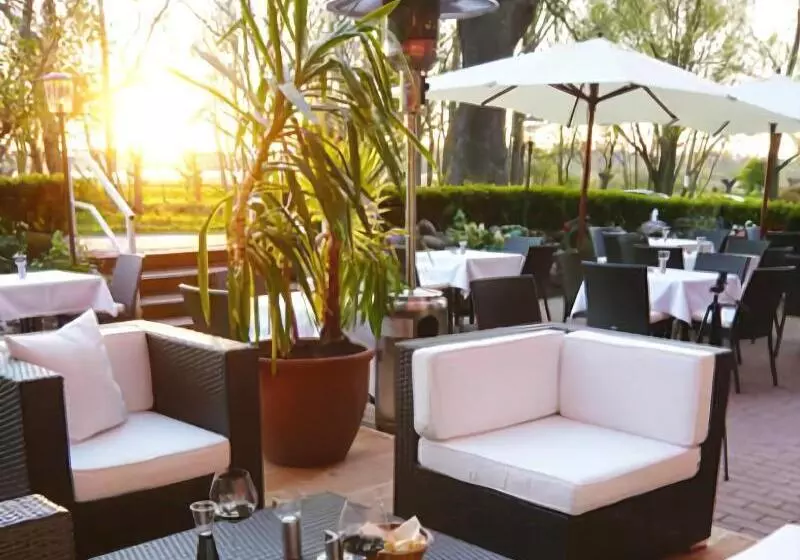 호텔 Schloss Spyker