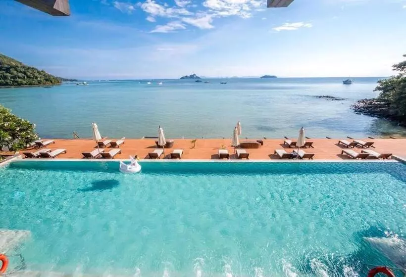 فندق Villa 360 Resort And Spa