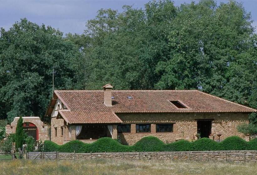 La Casona De Valfrío
