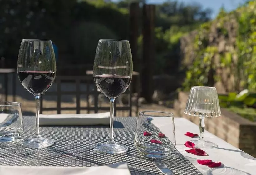 La Casona De Valfrío