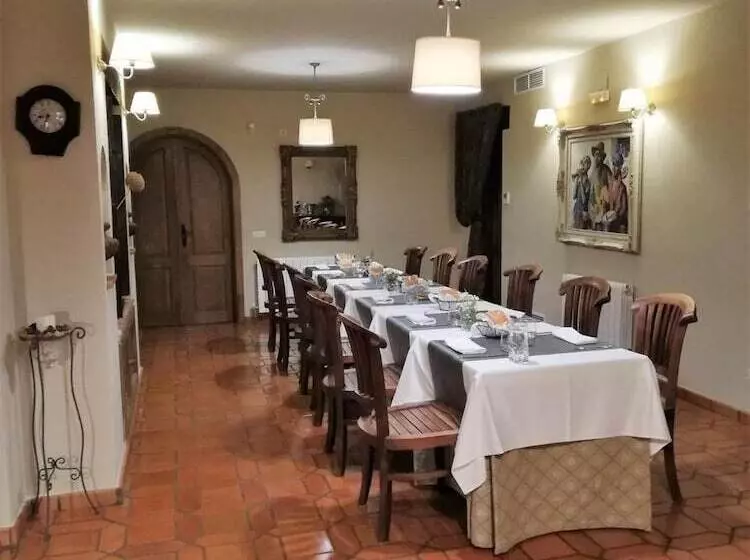 La Casona De Valfrío