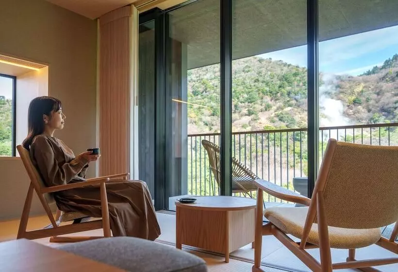 Unzen Miyazaki Ryokan