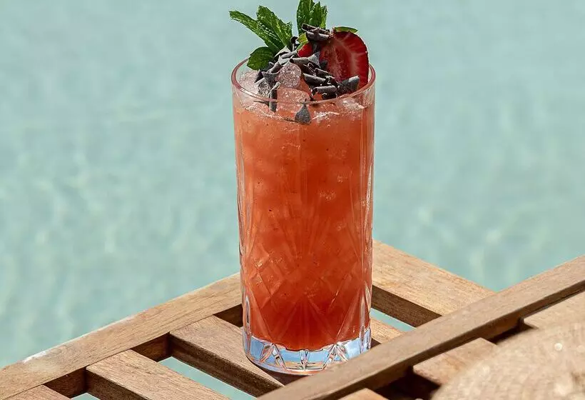 酒店 Avra Imperial