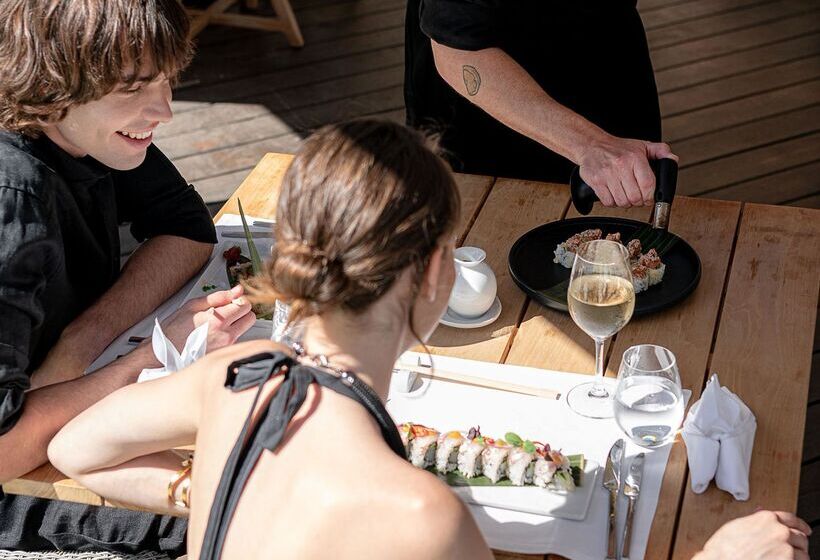 酒店 Avra Imperial