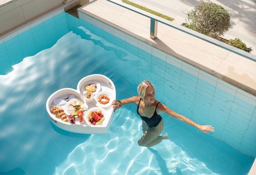 酒店 Avra Imperial