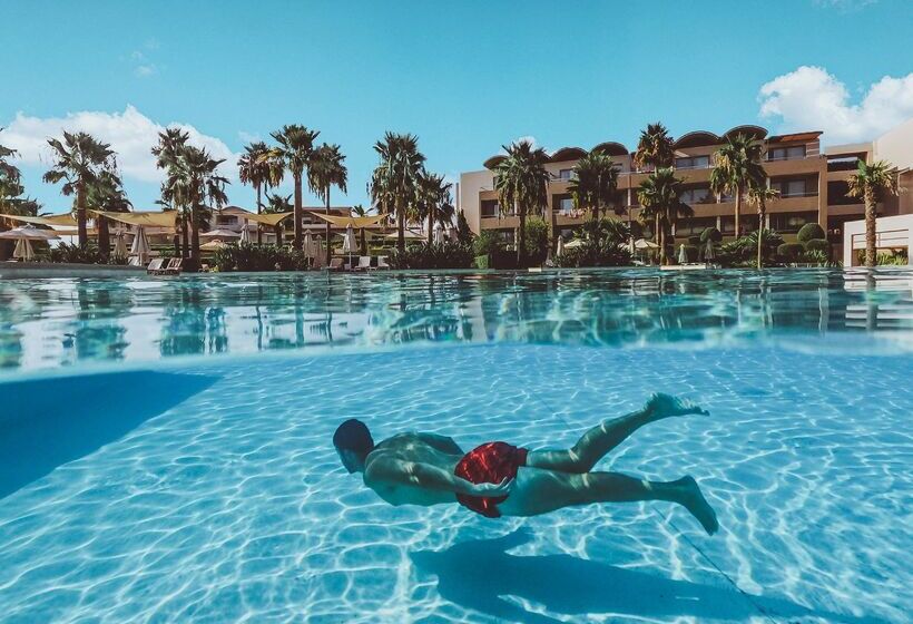 酒店 Avra Imperial