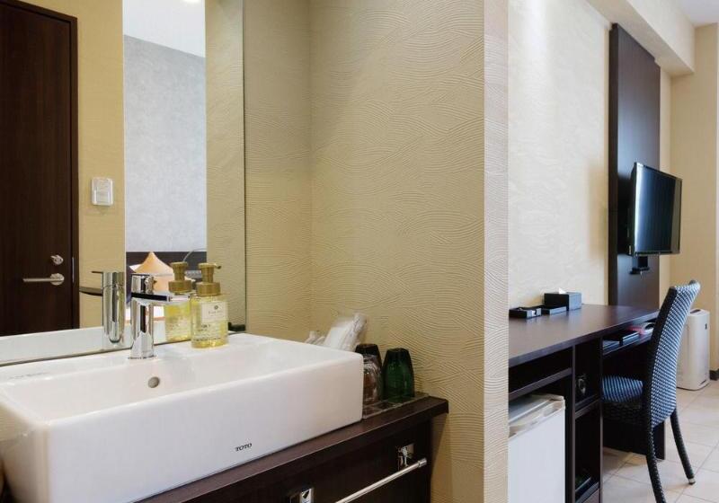 هتل Community & Spa Naha Central