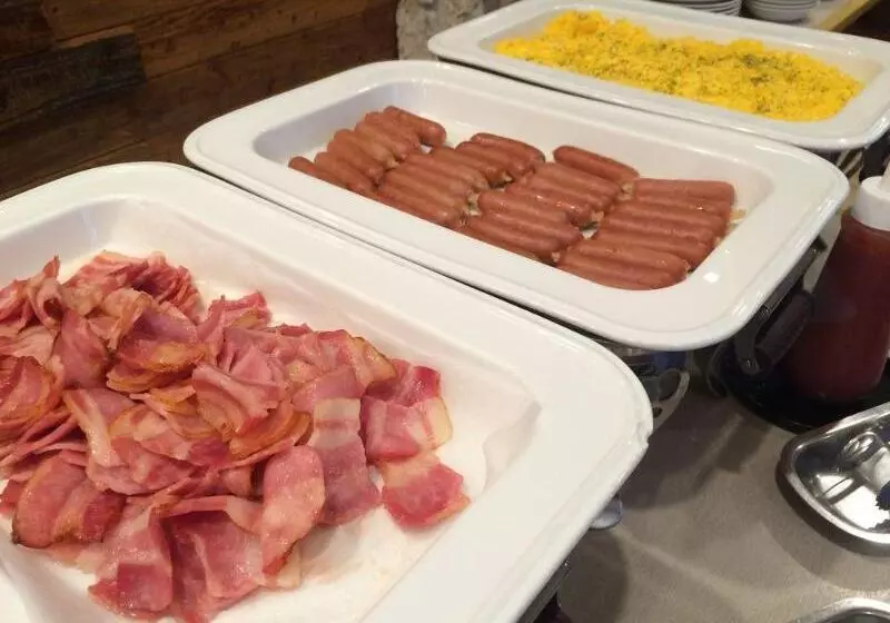 호텔 Community & Spa Naha Central