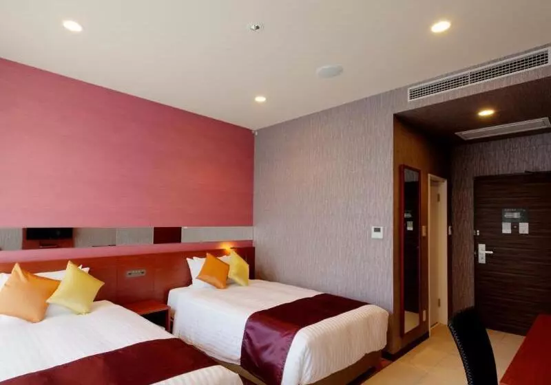 호텔 Community & Spa Naha Central