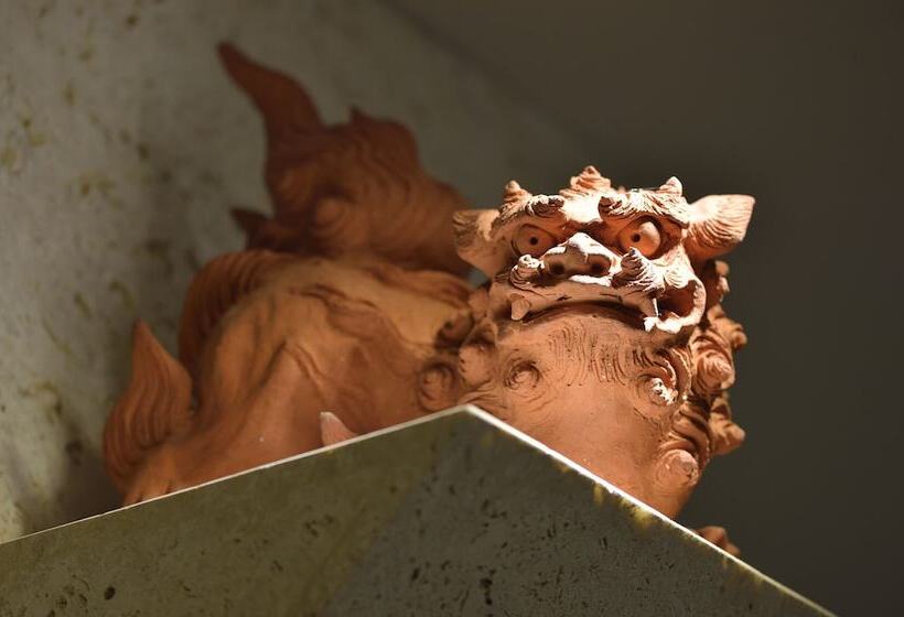 هتل Community & Spa Naha Central