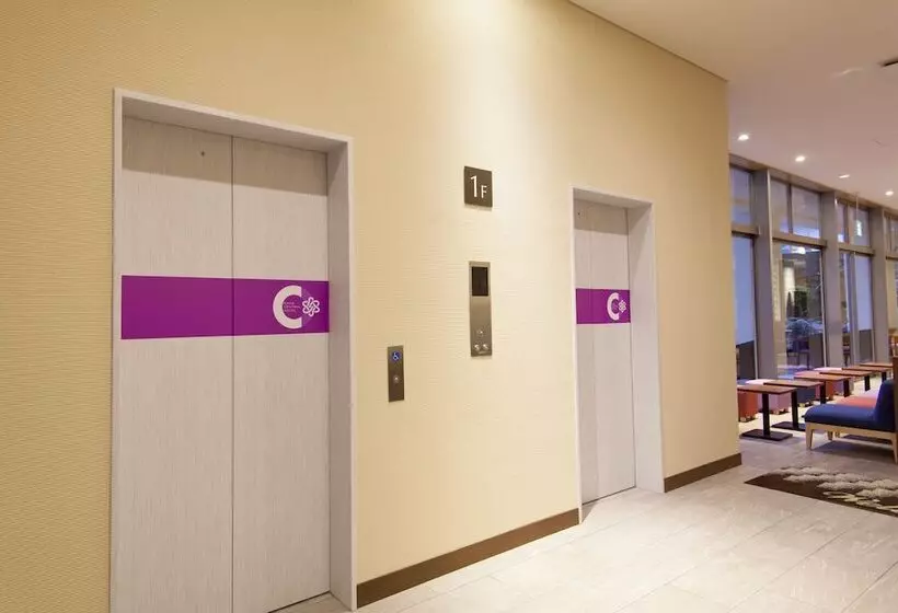 호텔 Community & Spa Naha Central