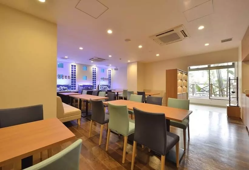 호텔 Community & Spa Naha Central