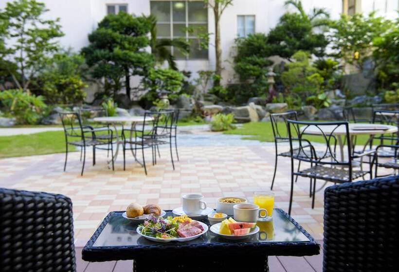 هتل Community & Spa Naha Central