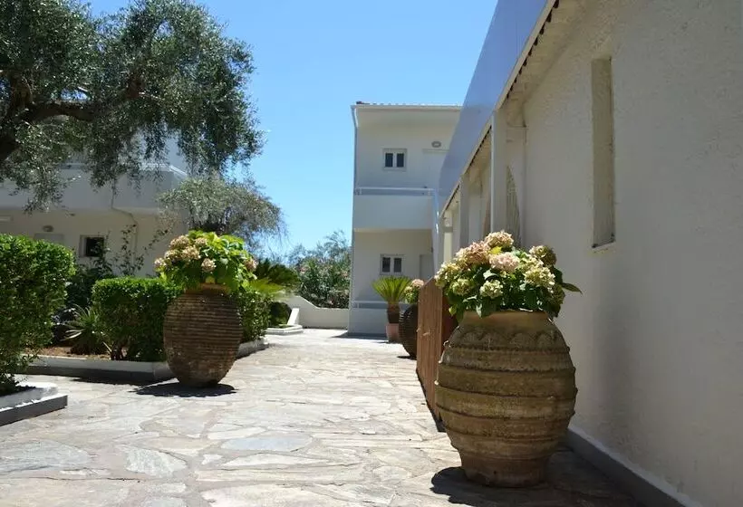 هتل Dassia Holiday Club