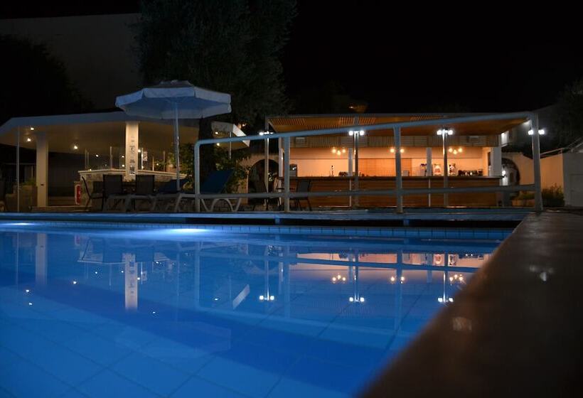 Отель Dassia Holiday Club