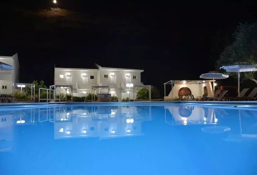 هتل Dassia Holiday Club