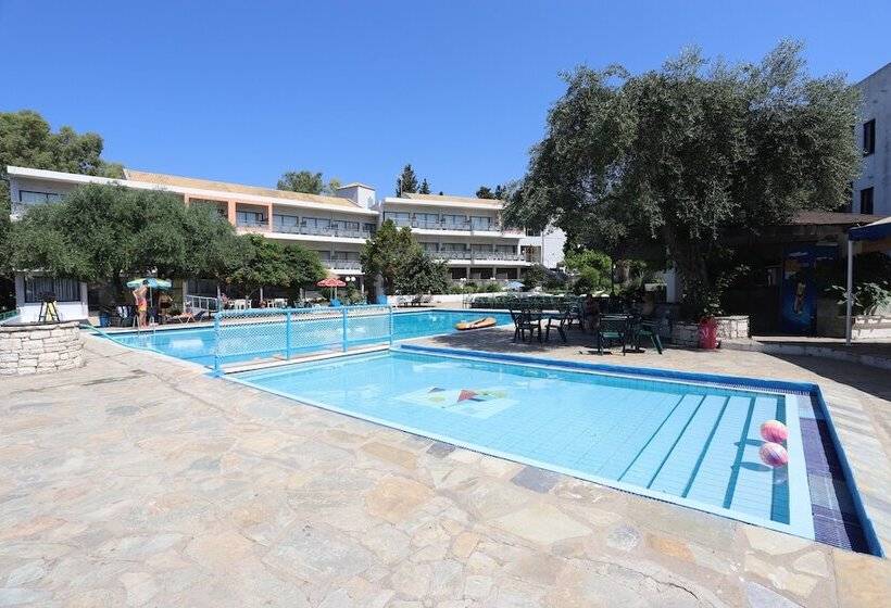 Отель Dassia Holiday Club