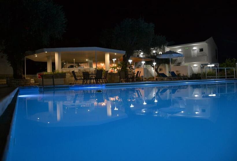 Отель Dassia Holiday Club