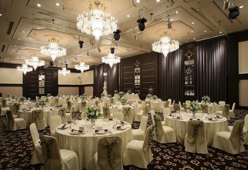 Hotel Green Tower Makuhari