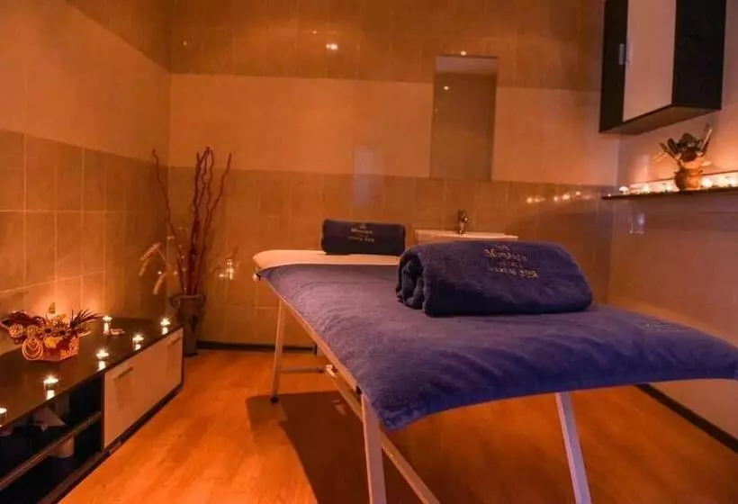 Отель Iceberg Bansko