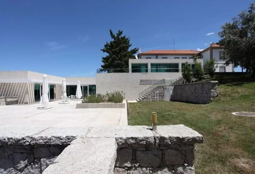 Отель Inatel Vila Ruiva