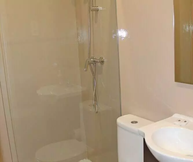 Hotelli Lunar Guest House