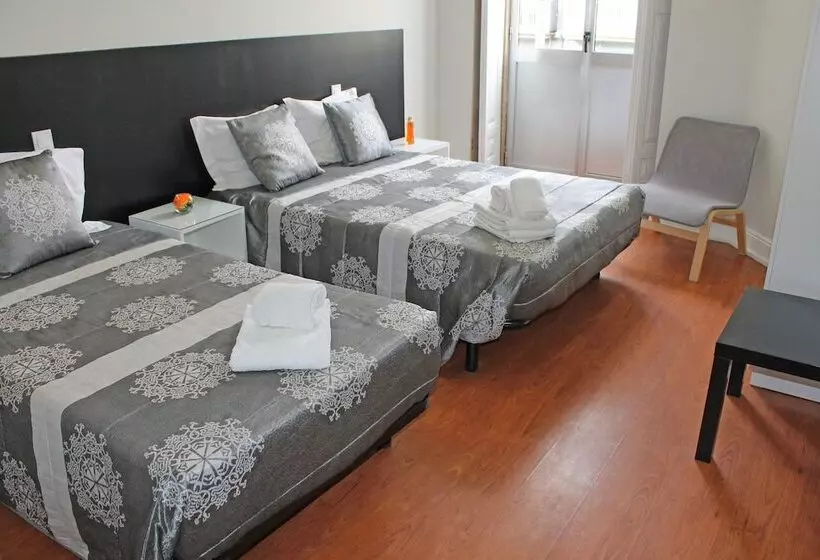 Hotelli Lunar Guest House