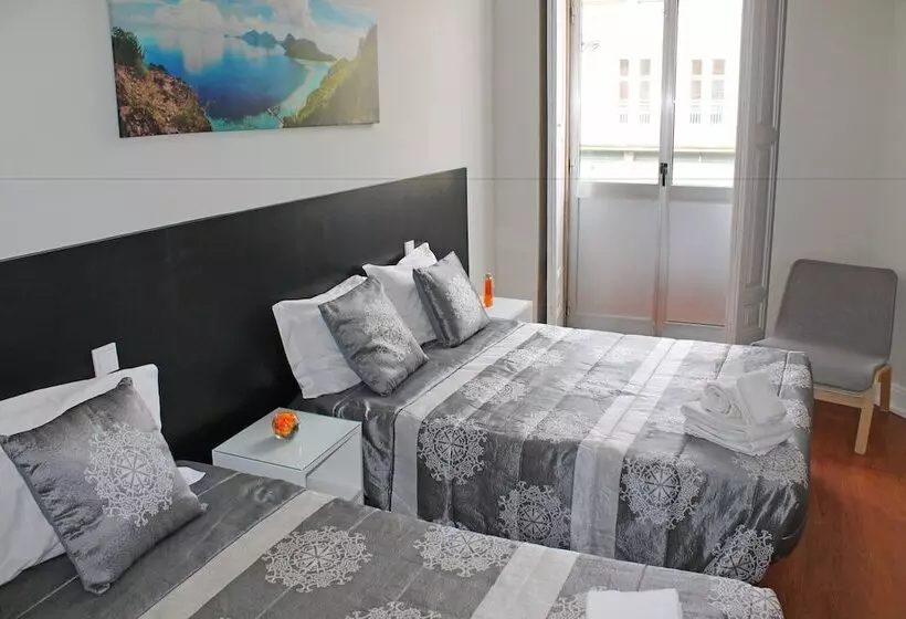 Hotelli Lunar Guest House