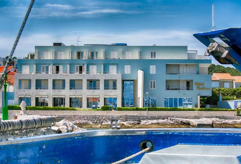 בית מלון כפרי Pastura