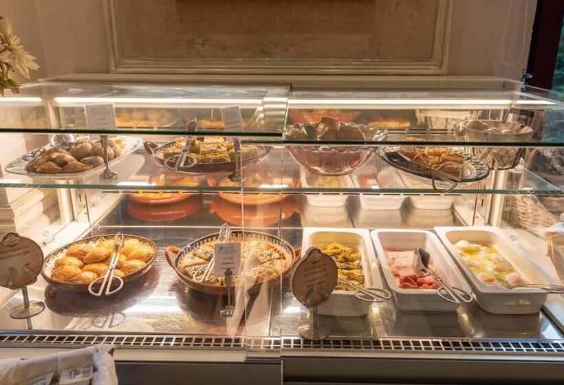 בית מלון כפרי Theofilos Paradise Boutique